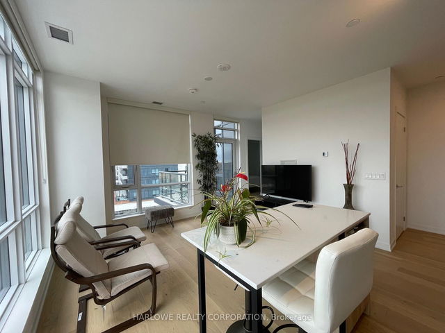616 - 7950 Bathurst Street