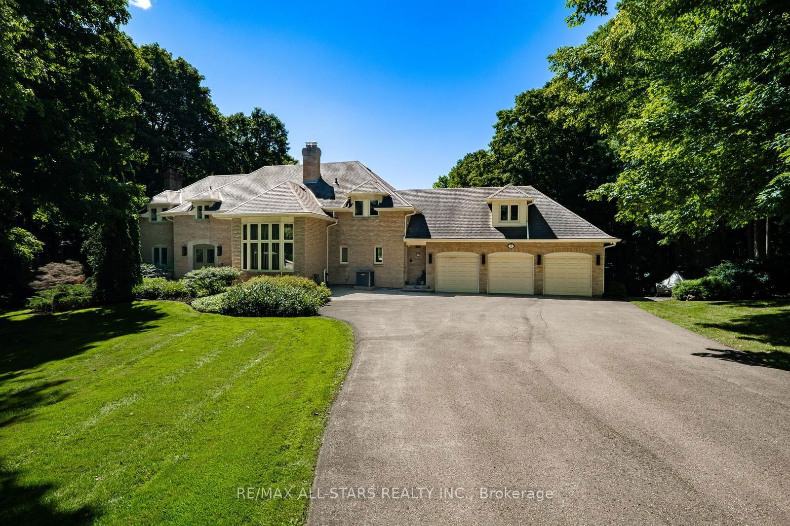 Detached House for sale at 15 Skyridge Court, Whitchurch-Stouffville, Rural Whitchurch-Stouffville, L4A 2C4 - MLS: N12166032