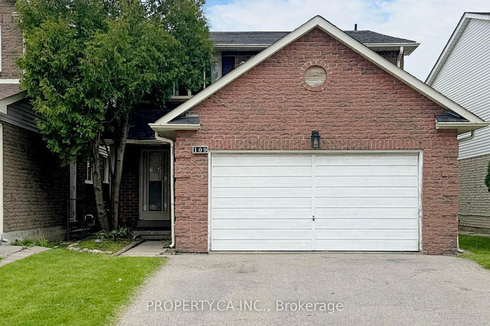 Detached House for sale at 109 Lisa Crescent, Vaughan, Crestwood-Springfarm-Yorkhill, L4J 2N2 - MLS: N12166188