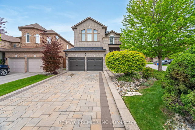 1 Crown Crescent