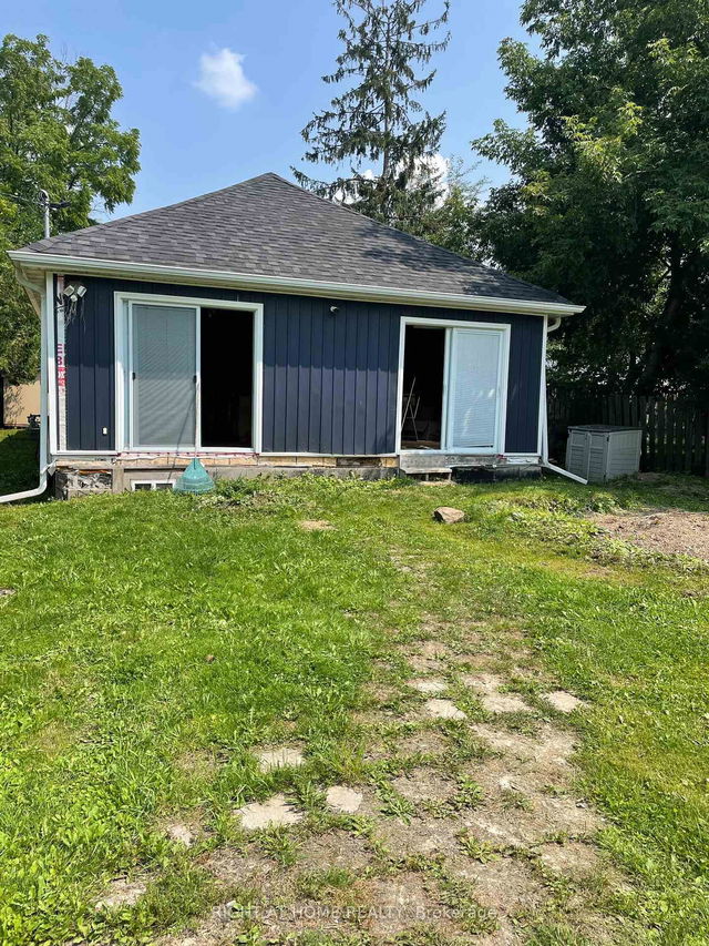 47 METROPOLITAN Crescent