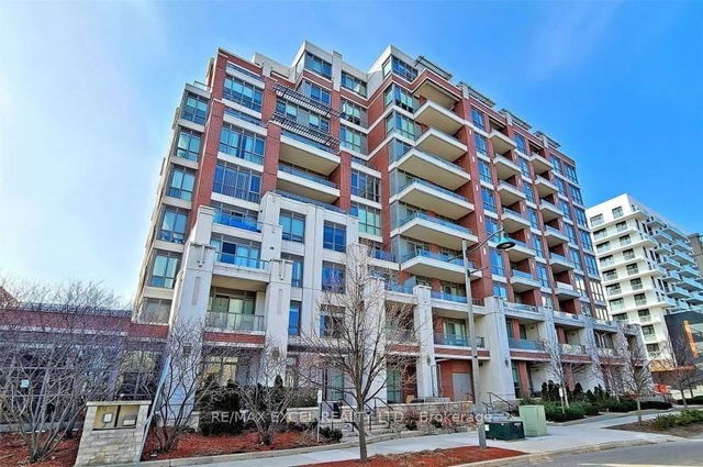 110 - 1 Upper Duke Crescent