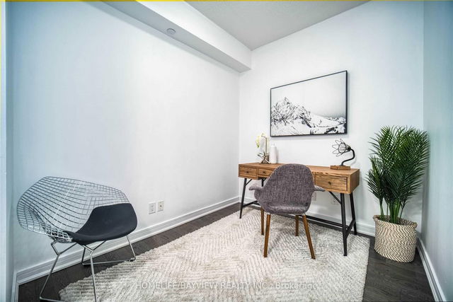 515 - 9201 Yonge Street