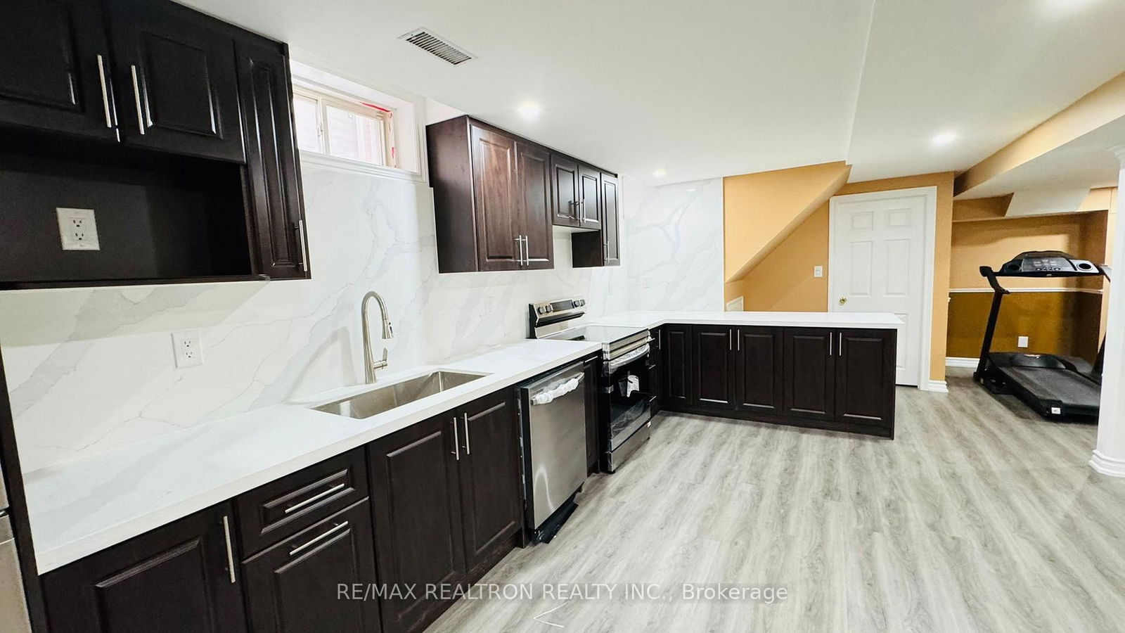 Detached House for lease at Basement-50 Bethany Street, Markham, Cedarwood, L3S 4T9 - MLS: N12166564