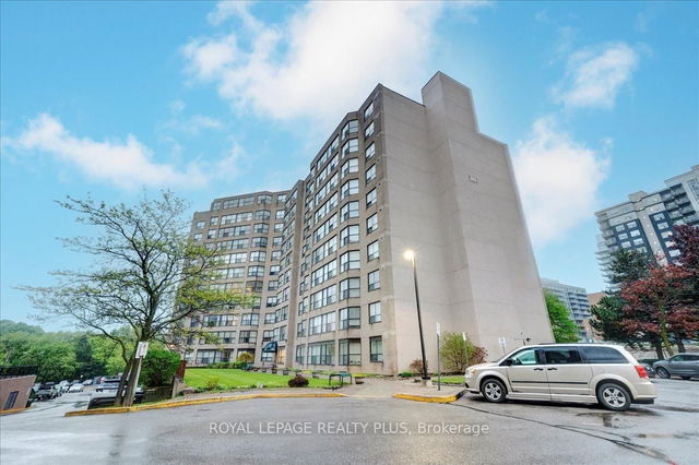 304 - 250 Davis Drive
