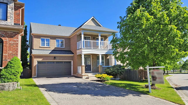 8 Candlewood Court