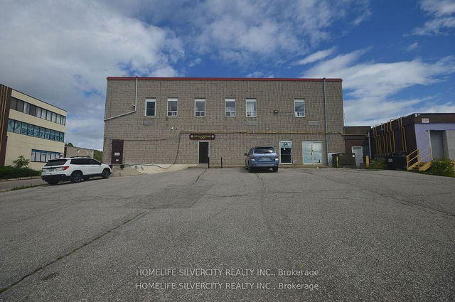 Upper 4 - 64 Holland Street