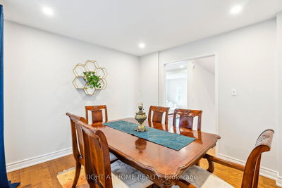 6665 Main St, Whitchurch-Stouffville - Stouffville image-0-2