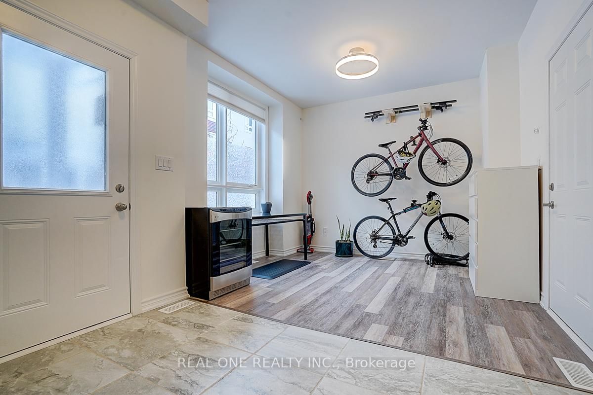 72 Chicago Lane - Photo 3