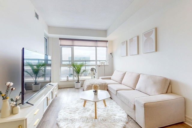 1004 - 8110 Birchmount Road