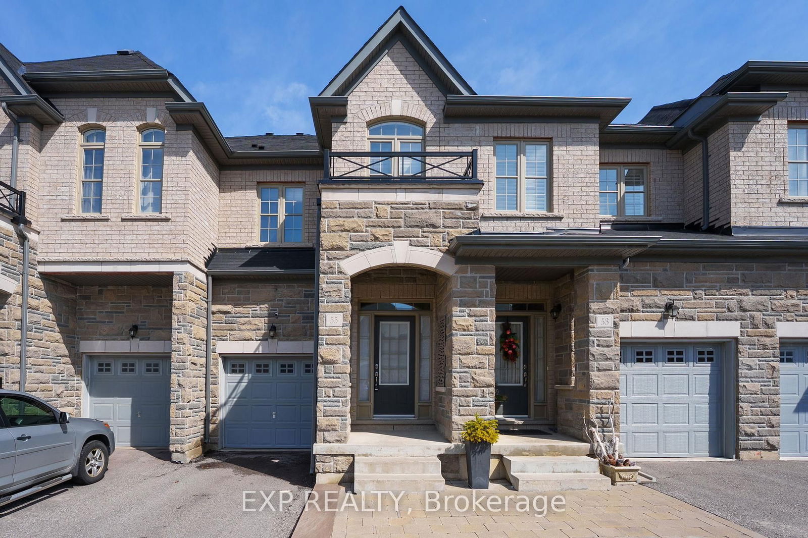 Townhouse for sale at 55 Walter Proctor Road, East Gwillimbury, Sharon, L9N 0P1 - MLS: N12168101