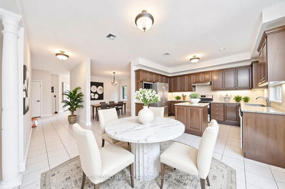 31 Burnhaven Ave, Vaughan - Maple image-0-3