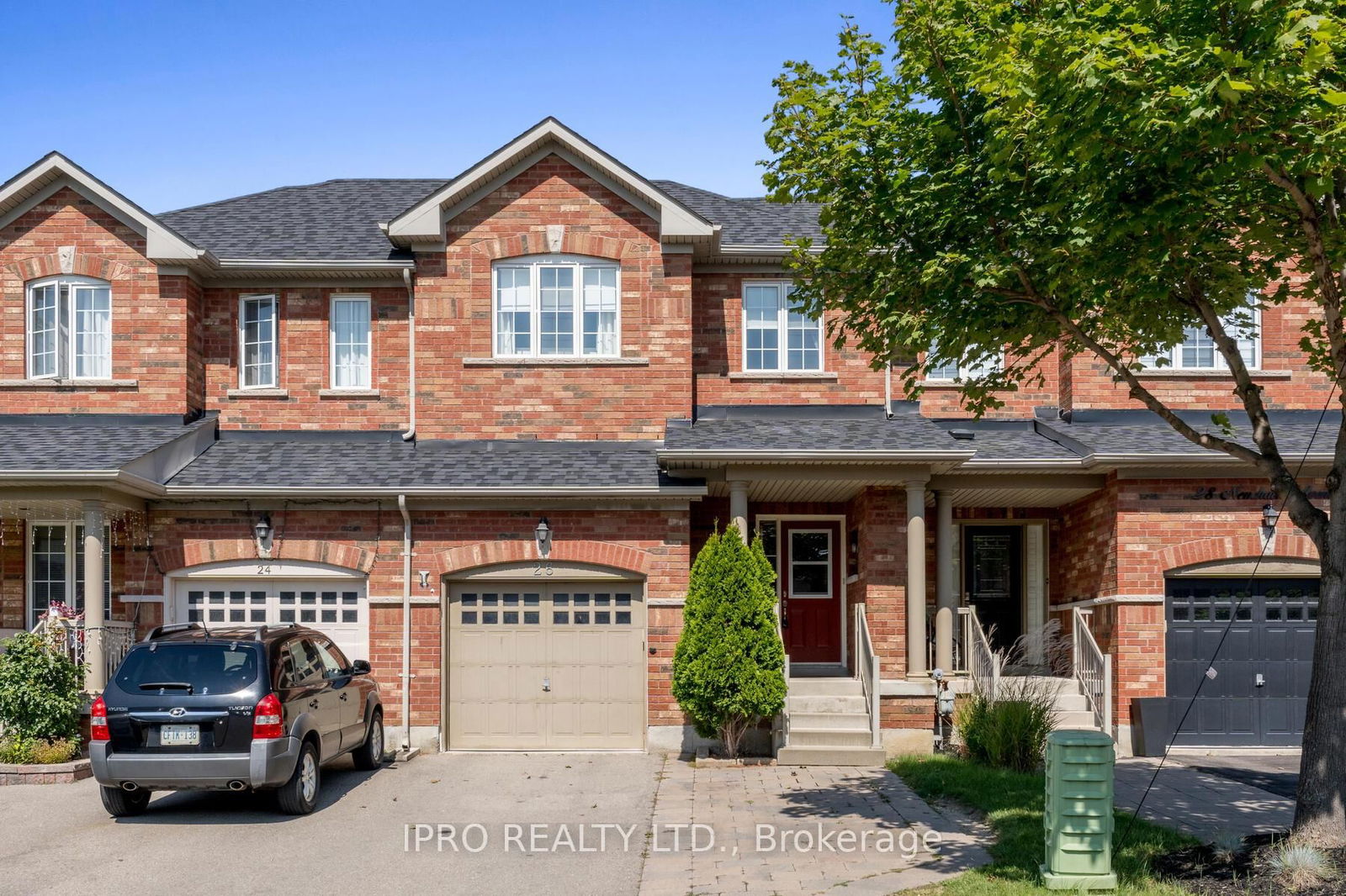 Townhouse for sale at 26 Neuchatel Avenue, Vaughan, Vellore Village, L4H 2Y2 - MLS: N12168441