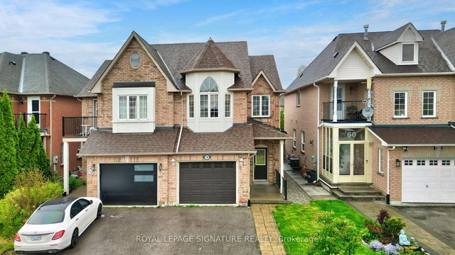 58 Colonial Crescent