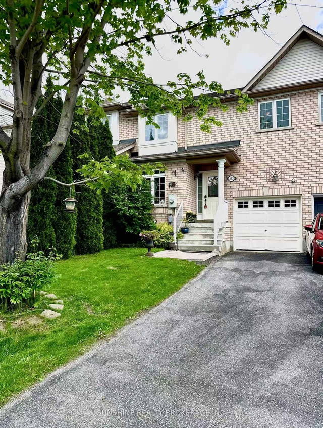 333 Spruce Grove Crescent