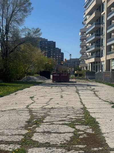 PIN 031092447 undefined | Richmond Hill | Image