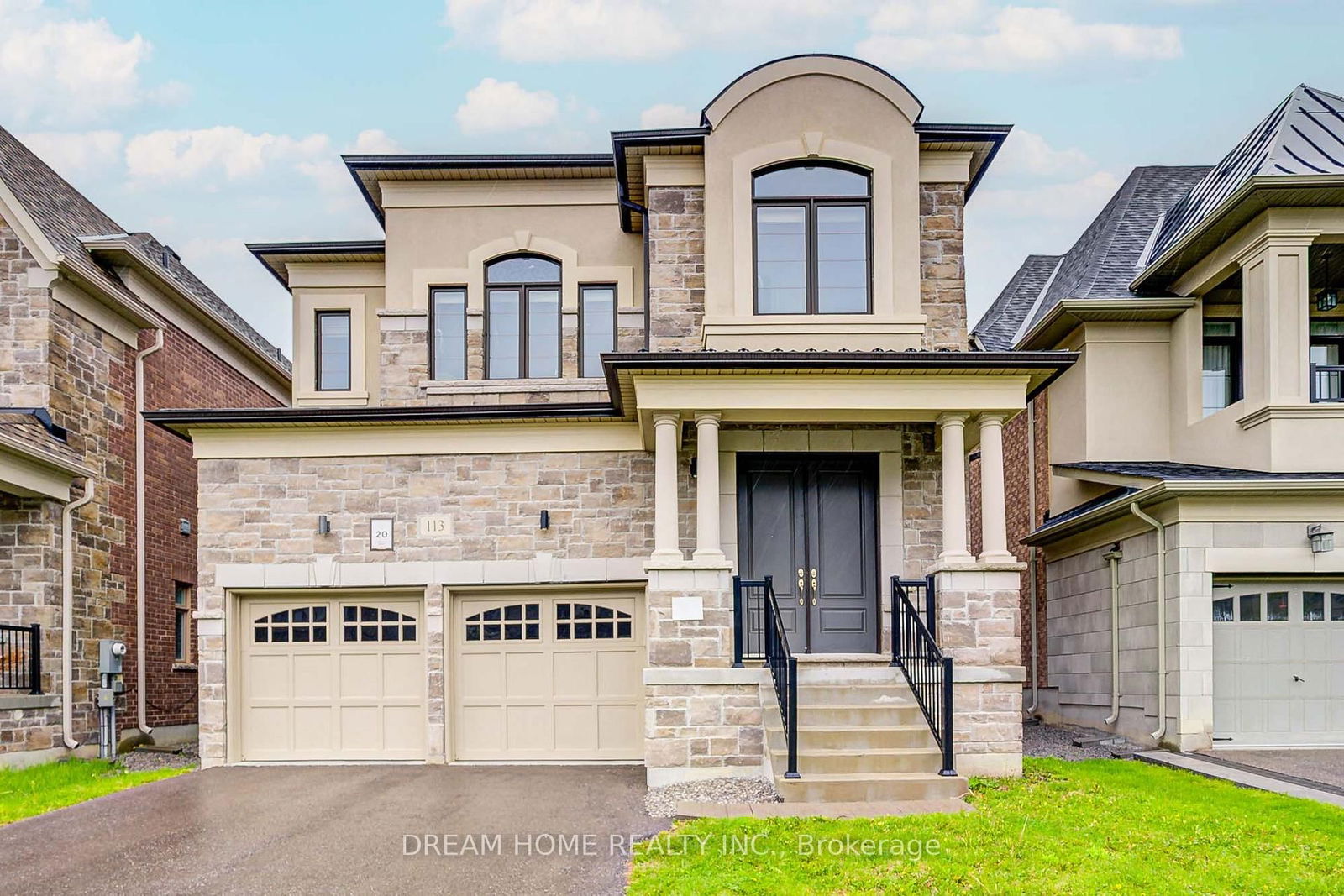 Detached House for sale at 113 Botelho Circle, Aurora, Bayview Southeast, L4G 3X3 - MLS: N12171054