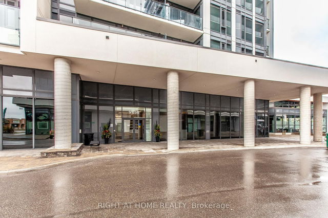 915 - 9618 Yonge Street