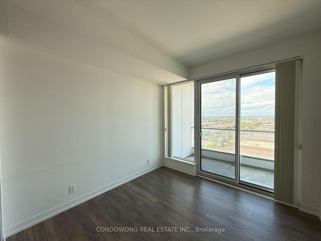 1111 - 898 Portage Parkway