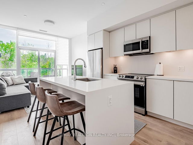445 - 415 Sea Ray Avenue
