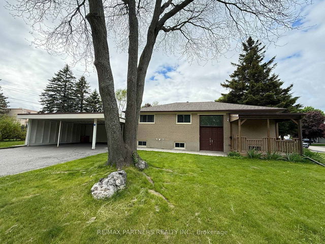 77 Foreht Crescent