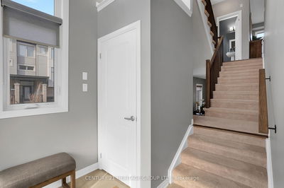 2 Hughes Lane, New Tecumseth - Tottenham image-0-3