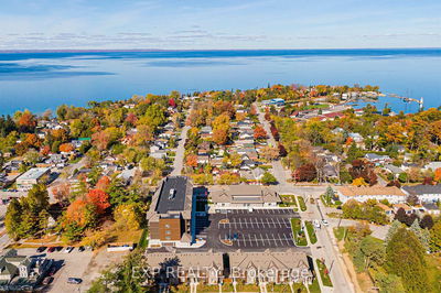 Unit 407 — 110 Grew Blvd, Georgina - Sutton & Jackson's Point image-0-2