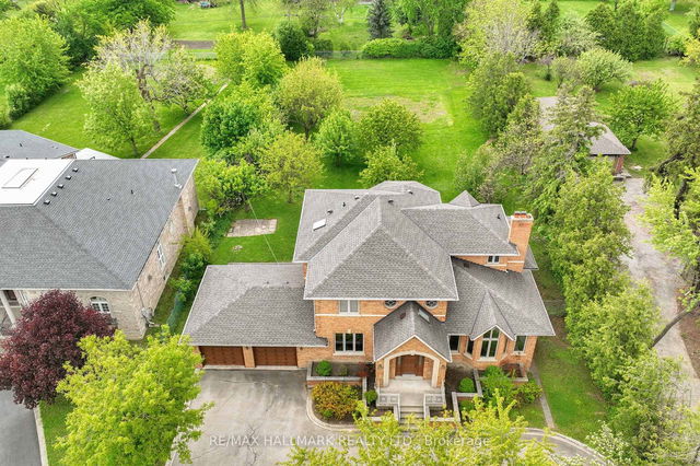 19 Hillside Avenue