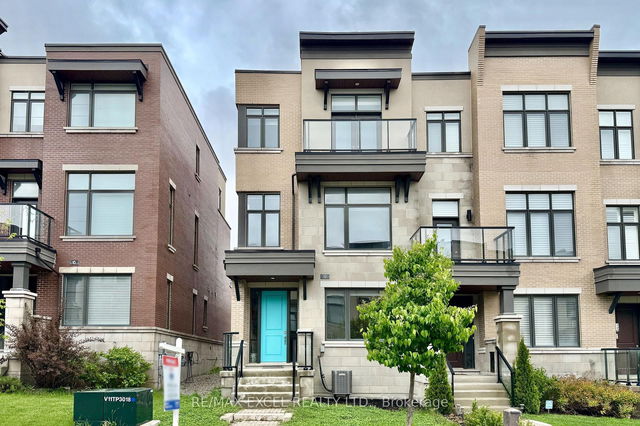 12 Aylin Crescent