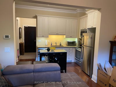 Unit 123 — 80 Burns Blvd, King - King City image-0-2