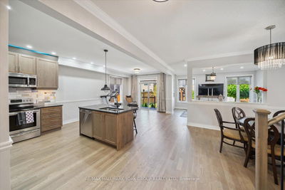 12 Deer Pass Rd, East Gwillimbury - Sharon image-0-1