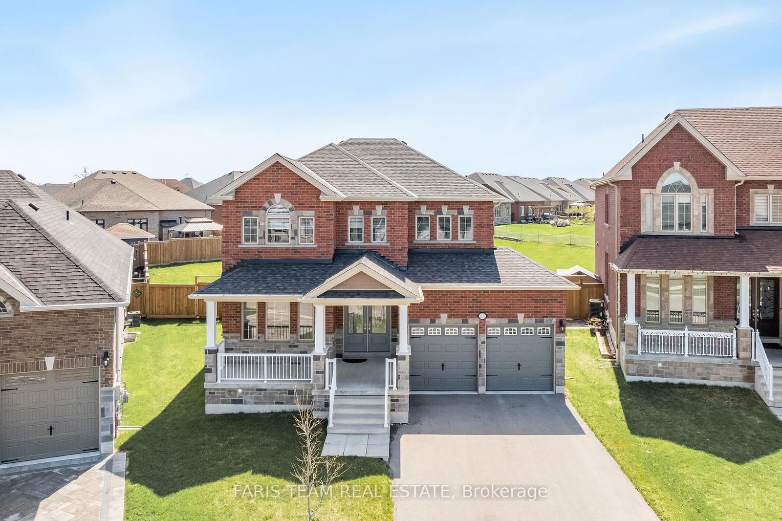 Detached House for sale at 1606 Rizzardo Crescent, Innisfil, Alcona, L9S 0L7 - MLS: N12174251