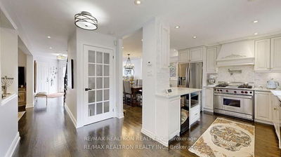 145 Roseborough Cres, Vaughan - Uplands image-0-4