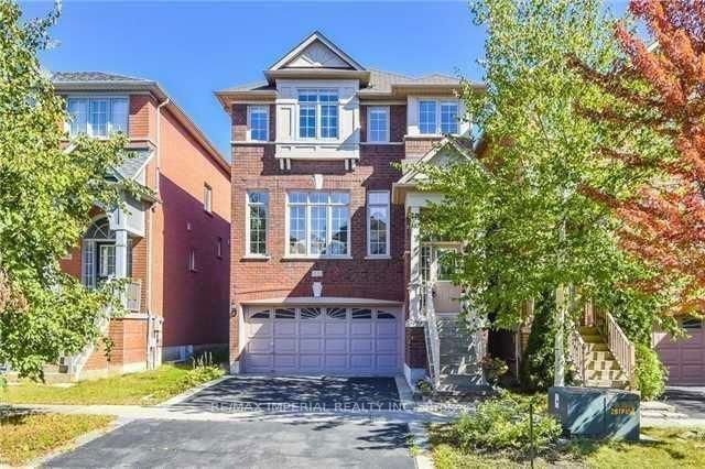 13 Fairlawn Avenue