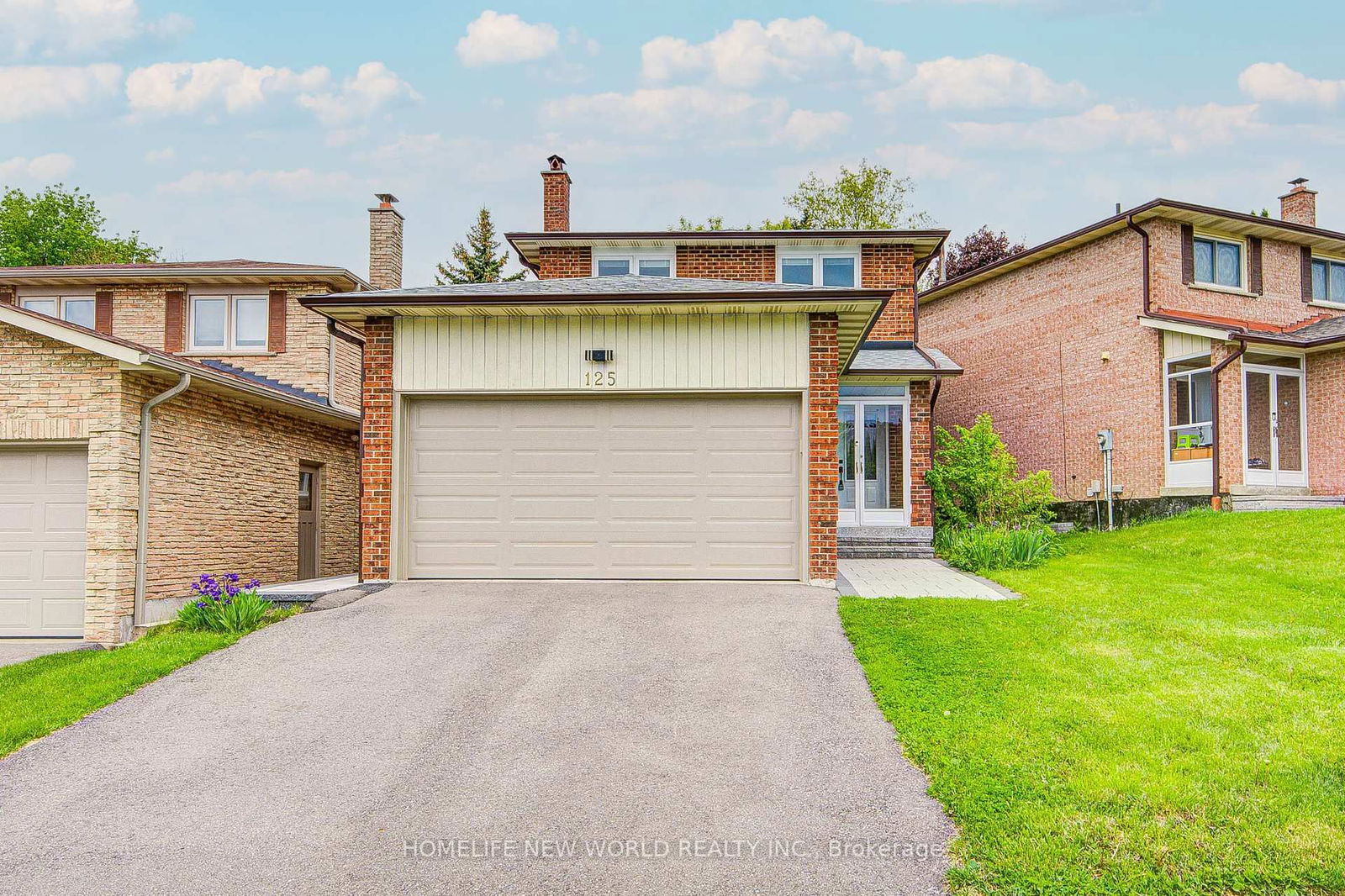 Detached House for sale at 125 Major Buttons Drive, Markham, Sherwood-Amberglen, L3P 3X7 - MLS: N12174894