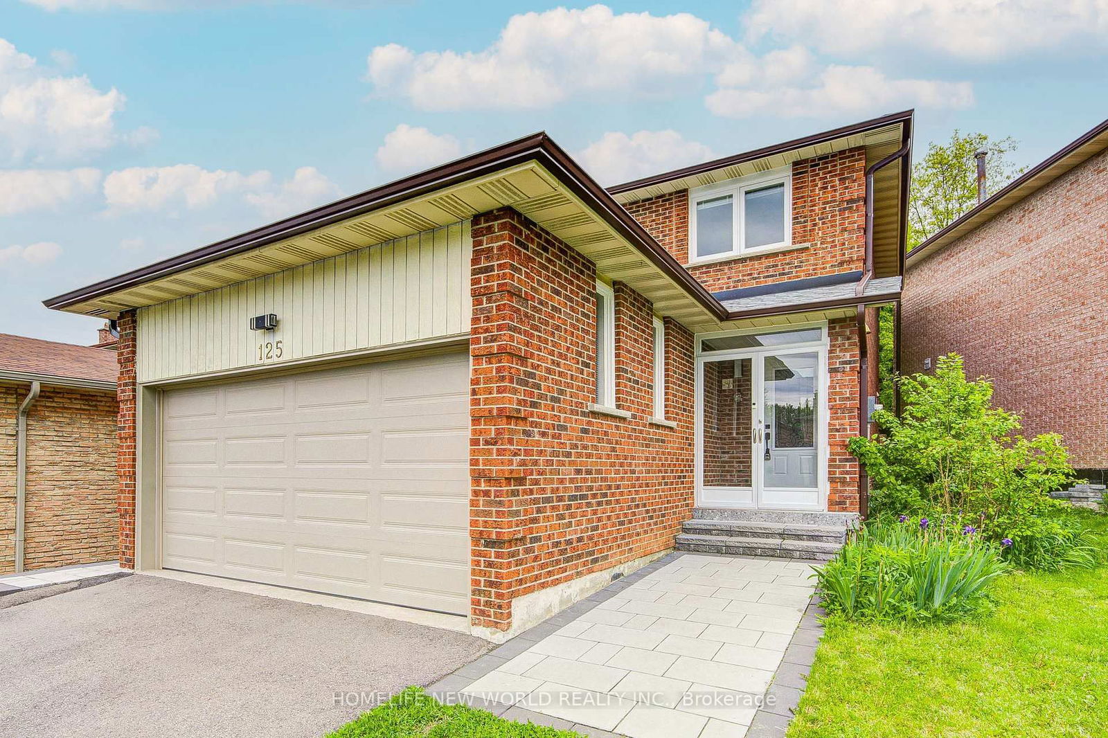 Detached House for sale at 125 Major Buttons Drive, Markham, Sherwood-Amberglen, L3P 3X7 - MLS: N12174894