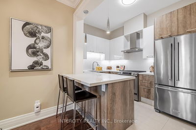 Unit 428 — 80 Burns Blvd, King - King City image-0-2