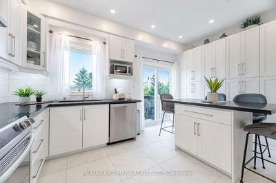 569 Reeves Way Blvd, Whitchurch-Stouffville - Stouffville