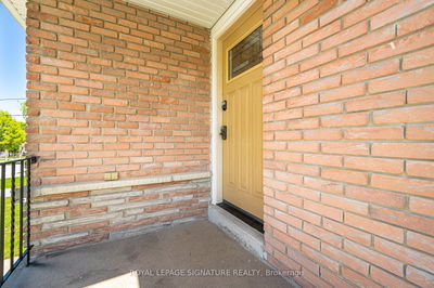 122 Luxury Ave, Bradford West Gwillimbury - Bradford image-0-4
