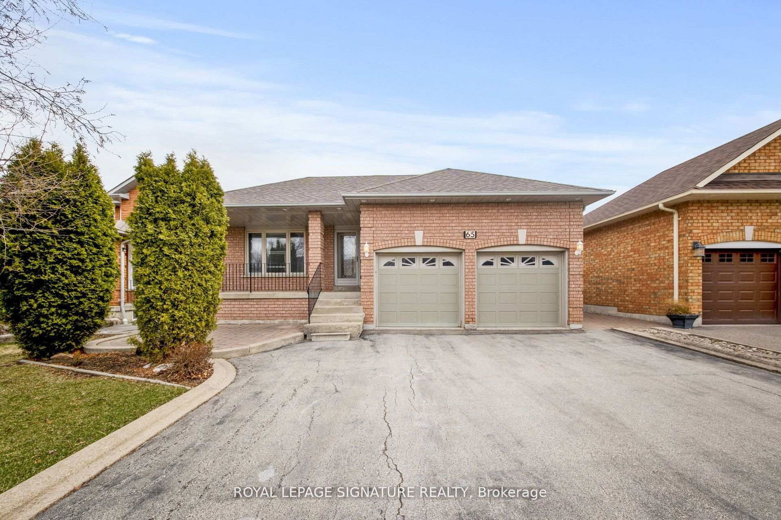 Detached House for sale at 65 Gates Road, Vaughan, West Woodbridge, L4L 8R6 - MLS: N12175776