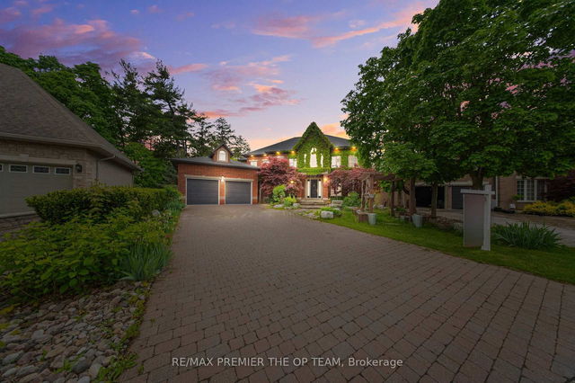 86 Muzich Place