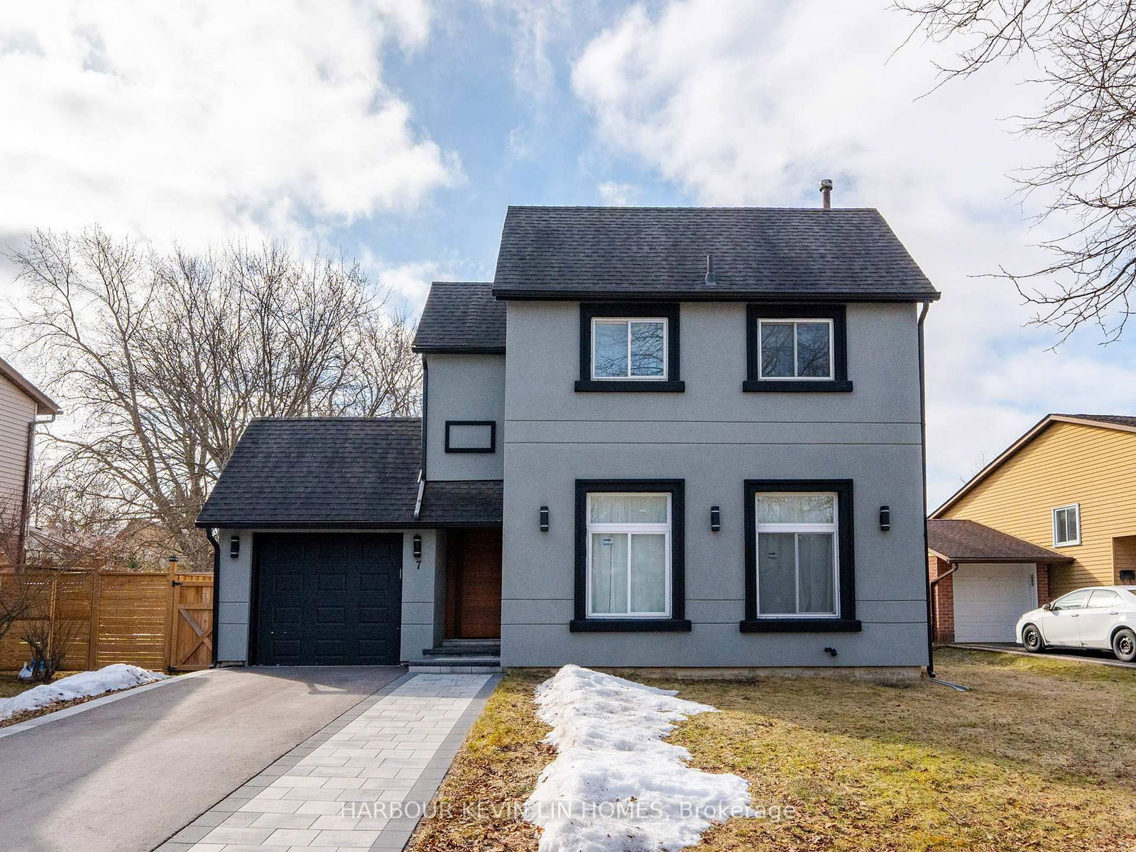 Detached House for sale at 7 Cossar Drive, Aurora, Aurora Highlands, L4G 3N6 - MLS: N12176826