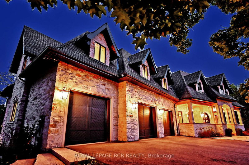 197 Sherwood Pl, Newmarket, L3Y 8E5 | Image 3