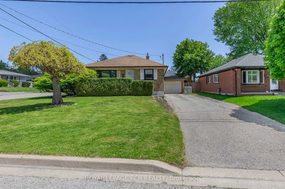 99 Thornton Ave, Bradford West Gwillimbury - Bradford image-0-2