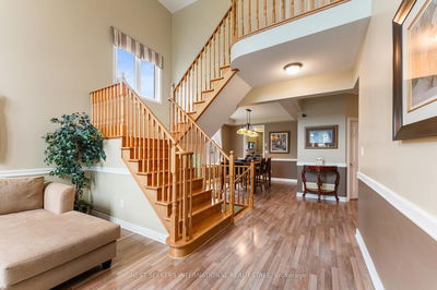 51 Booth St, Bradford West Gwillimbury - Bradford image-0-4