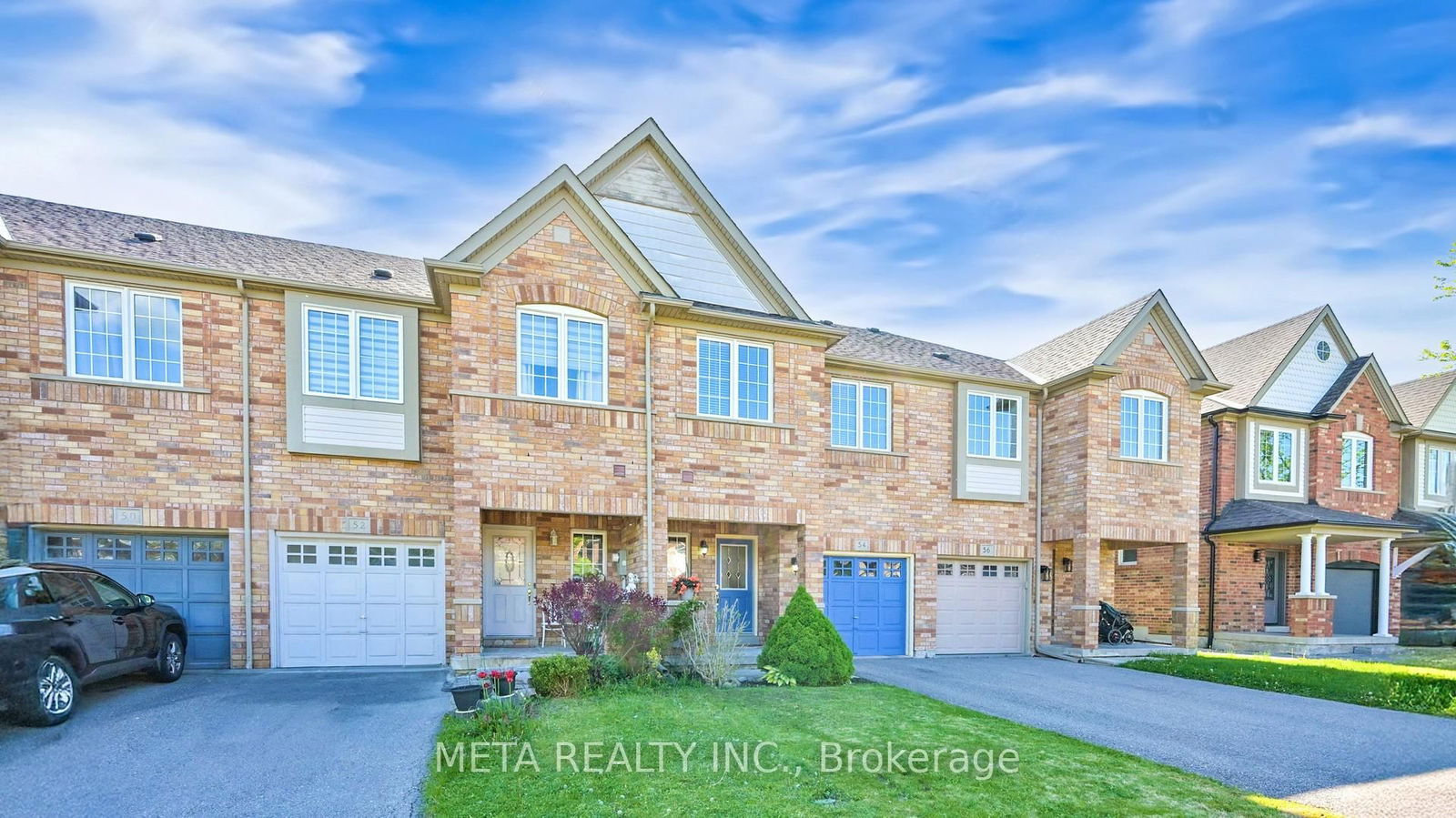 Townhouse for sale at 54 McNally Way, Aurora, Bayview Northeast, L4G 7V3 - MLS: N12177399