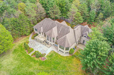 10 Woodlot Crt, Whitchurch-Stouffville - Rural Whitchurch-Stouffville