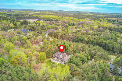 10 Woodlot Crt, Whitchurch-Stouffville - Rural Whitchurch-Stouffville image-0-1