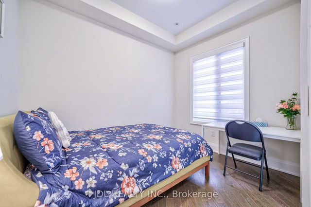 Room F - 133 HILLSVIEW Drive