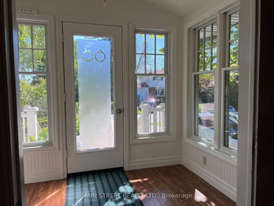 68 Hillview Dr, Newmarket - Bristol-London image-0-1